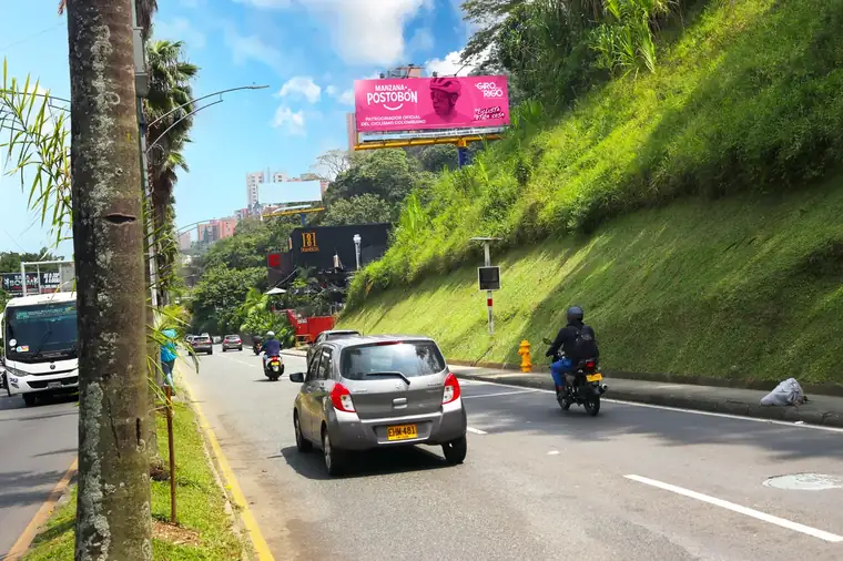 Valla publicitaria PAM-005B de Hercas en Vía Las Palmas