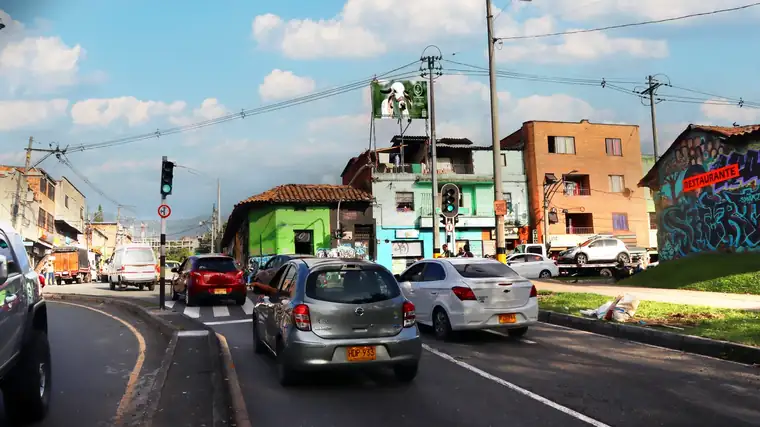 Valla publicitaria PUV-009 de Hercas en Centro de Medellín