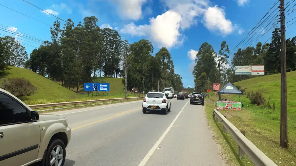 Valla publicitaria RNG-004 de Hercas en Rionegro